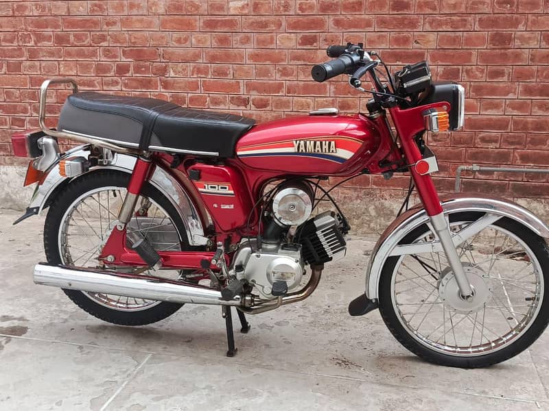 Yamaha 1