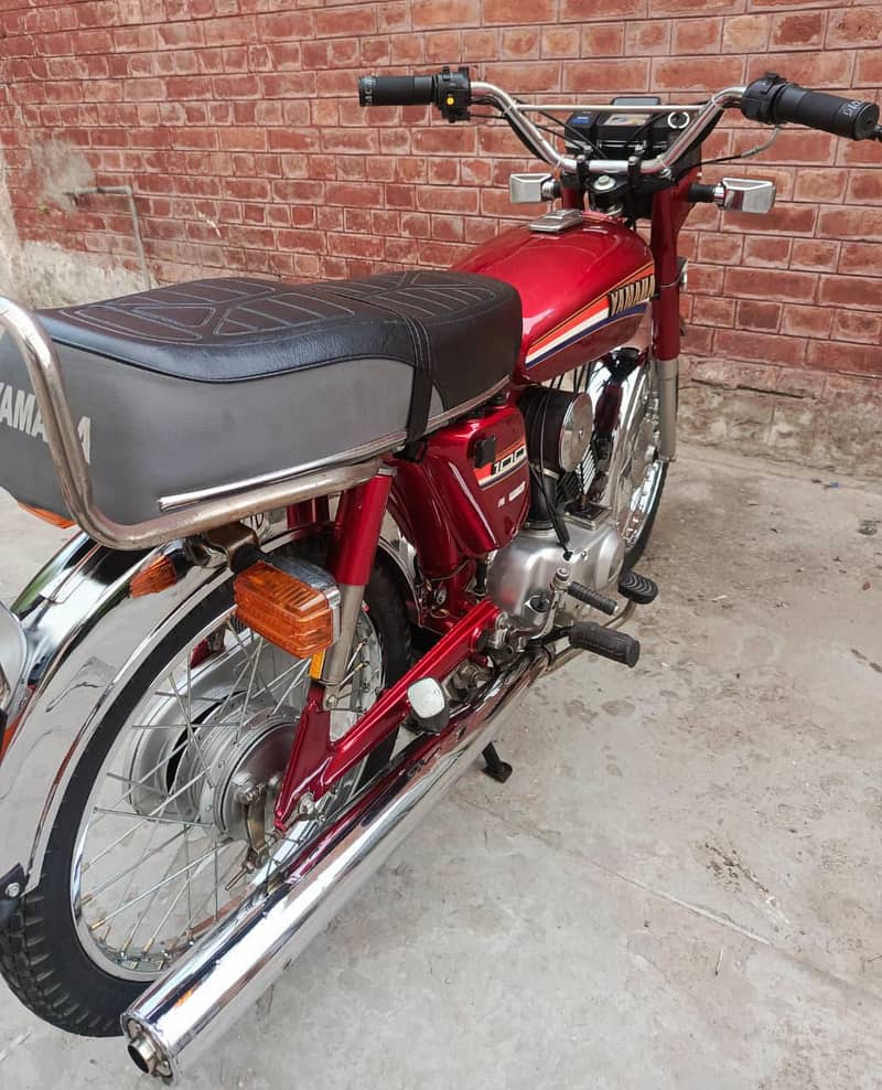 Yamaha 5