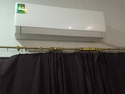 GREE 1.5 ton puller serious like brand new