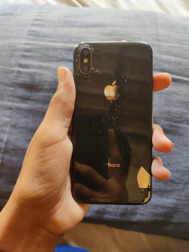 Apple iPhone X 5