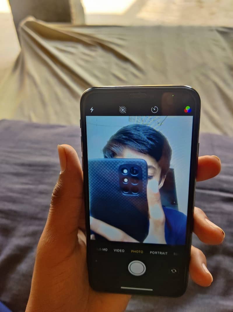 Apple iPhone X 12