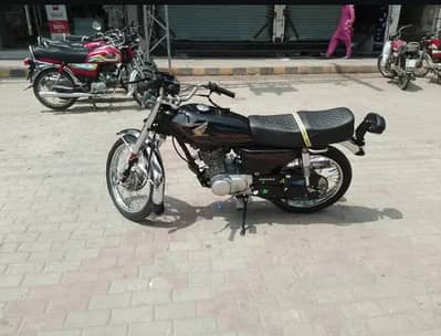 Honda cg 125 in lush condition exchang posibal with a good bike