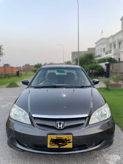Honda Civic (EXI)Prosmetic In excellent condition model 2004/5