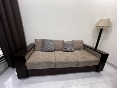 SOFA SET WITH CENTER TABLE