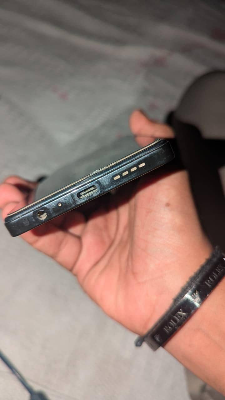 Infinix Note 30 6
