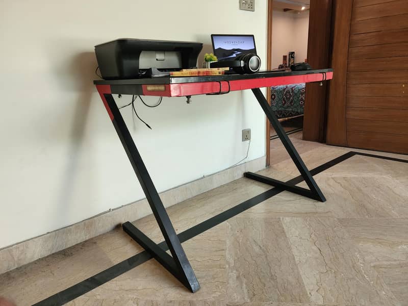 Gaming Computer Table 1