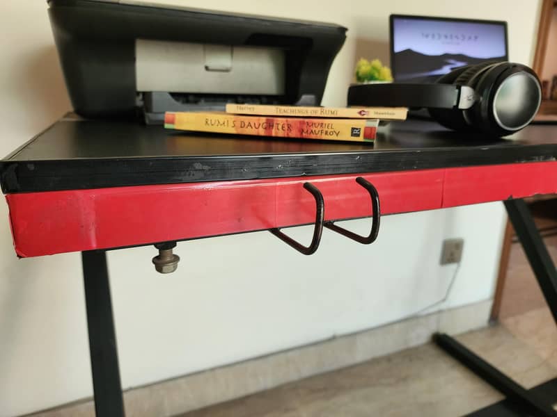 Gaming Computer Table 5