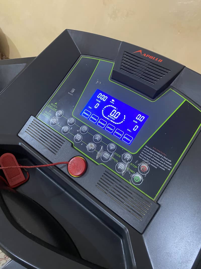 Apollo treadmill, excellent condition 8