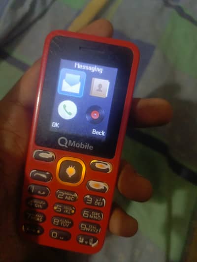 Qmobile q130