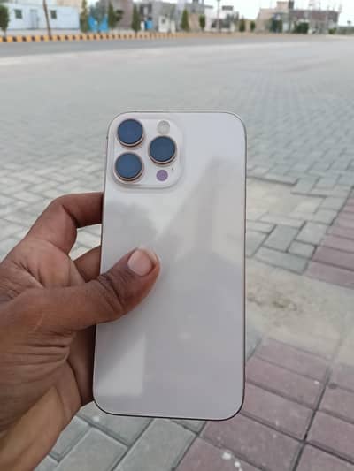 Apple iPhone 16 Pro Max