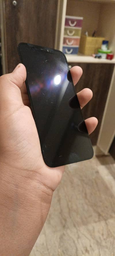iphone 12 pro pannal ok no damage some sacrech