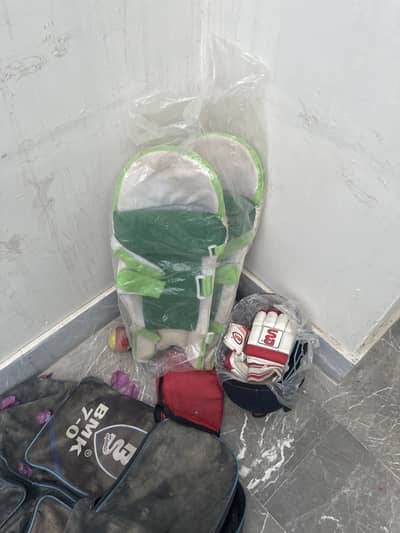 Pads helmet and bag