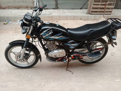Suzuki GS 150se 2022 model urgent sale