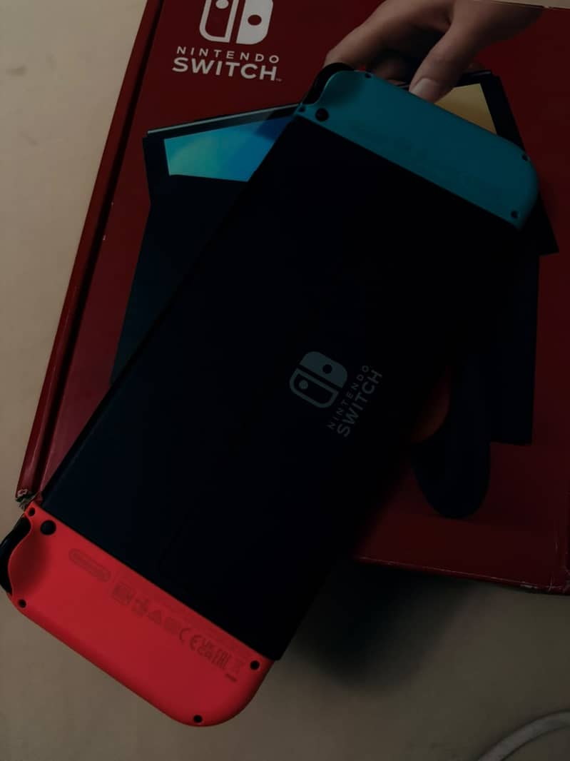 Nintendo Switch OLED 6
