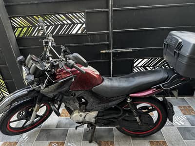 Yamaha YBR 125G 2015 – Well Maintained | 2nd Owner