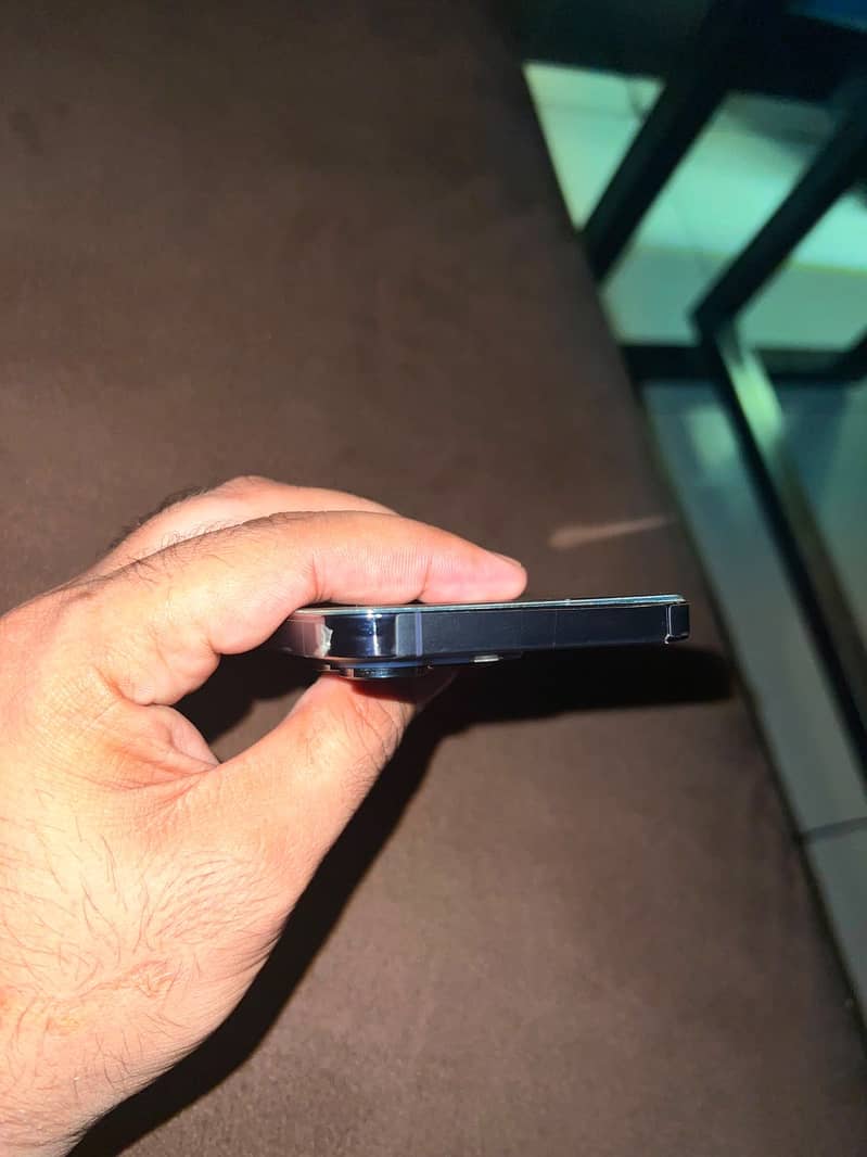 Apple iPhone 14 Pro Max 5