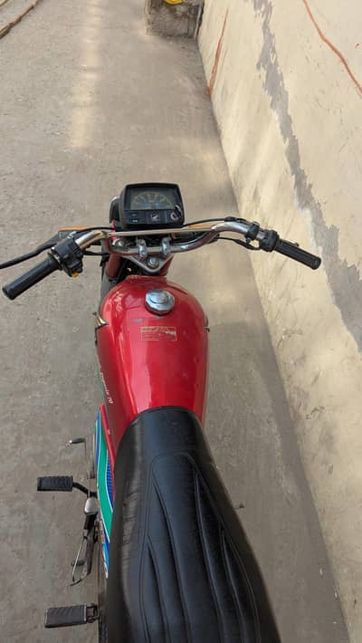 all ok bike he koii Kam naii honey wala  03128185789 call and what's p