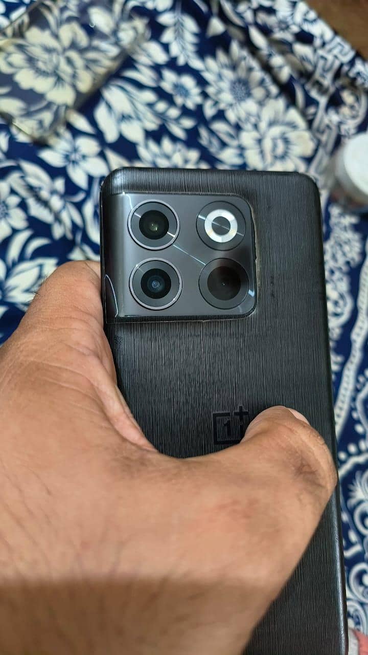 OnePlus 10t 3