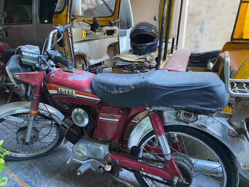 Yamaha 1