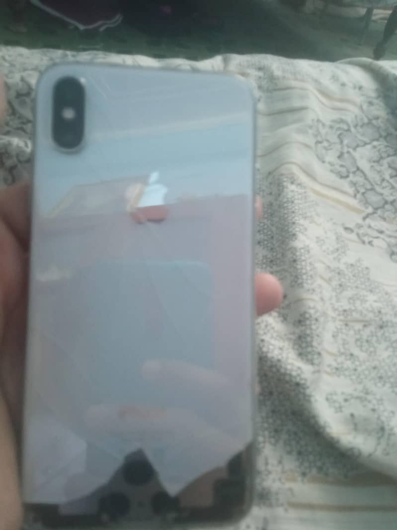 Apple iPhone X 1