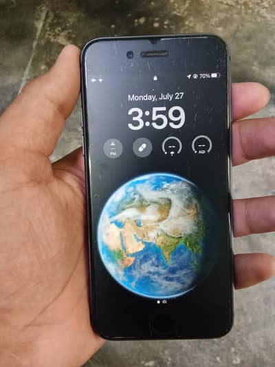 Apple iPhone 8