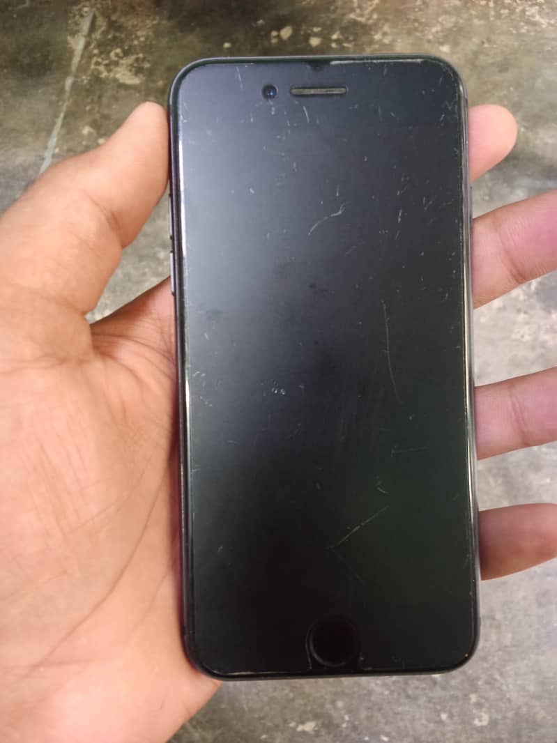 Apple iPhone 8 2