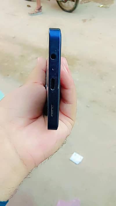 Samsung Mobile A06