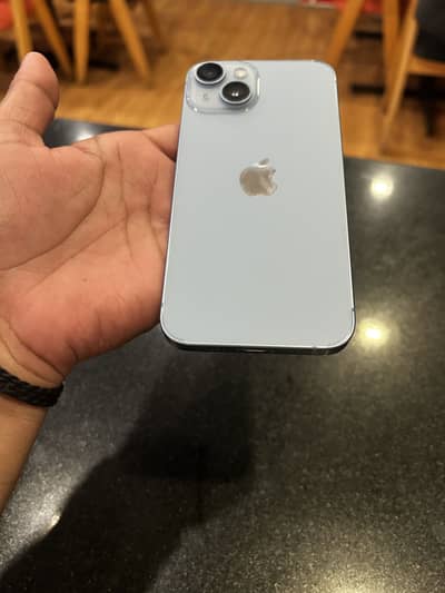 Apple iPhone 14