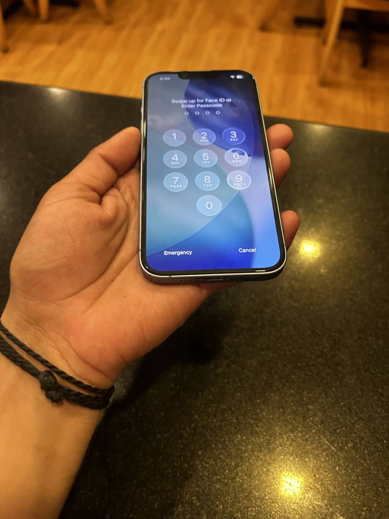 Apple iPhone 14 1