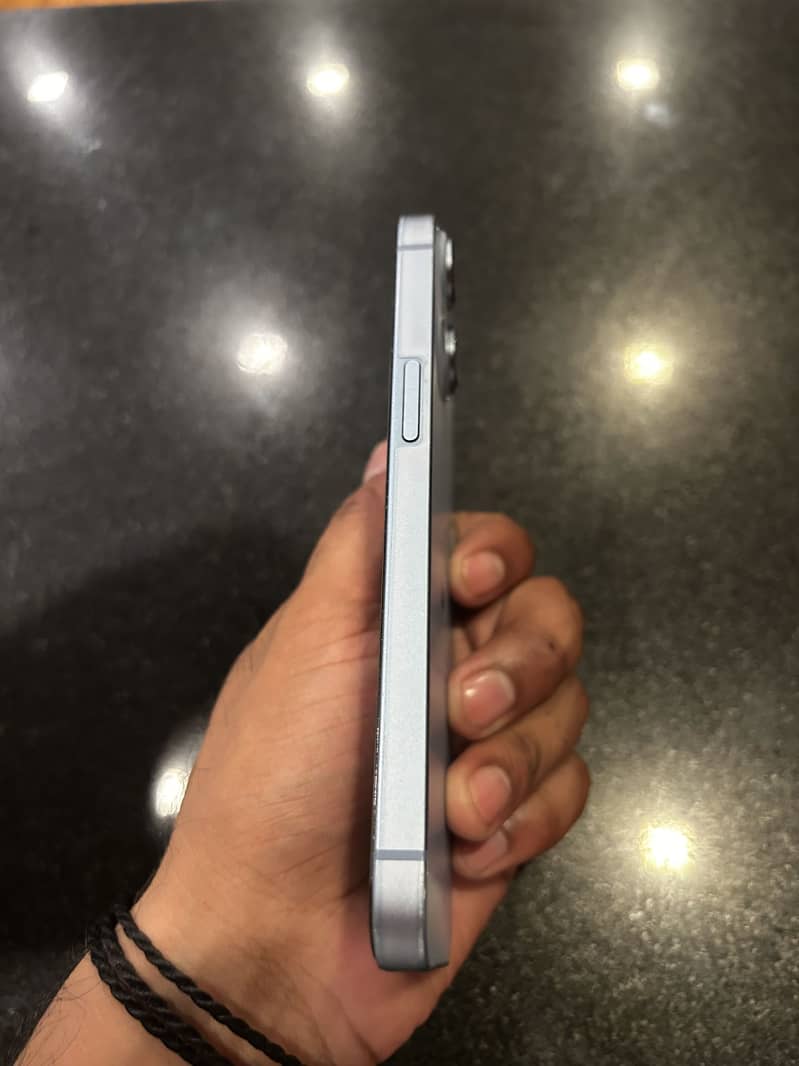 Apple iPhone 14 5