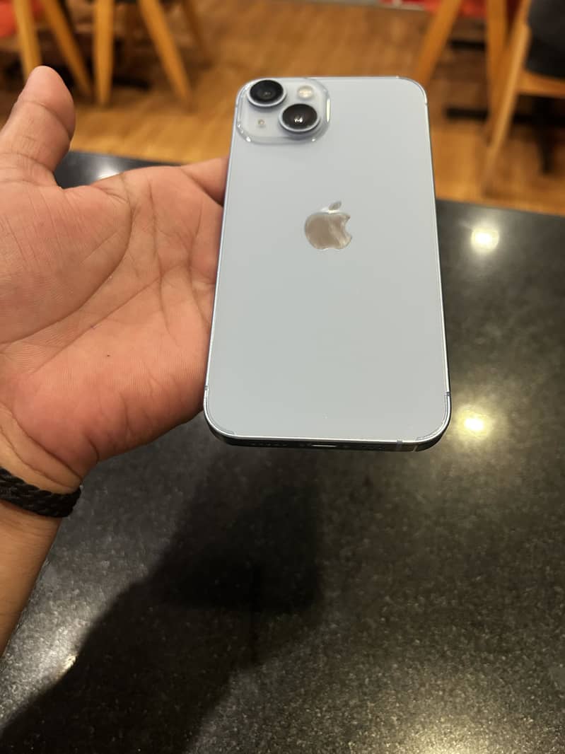 Apple iPhone 14 6