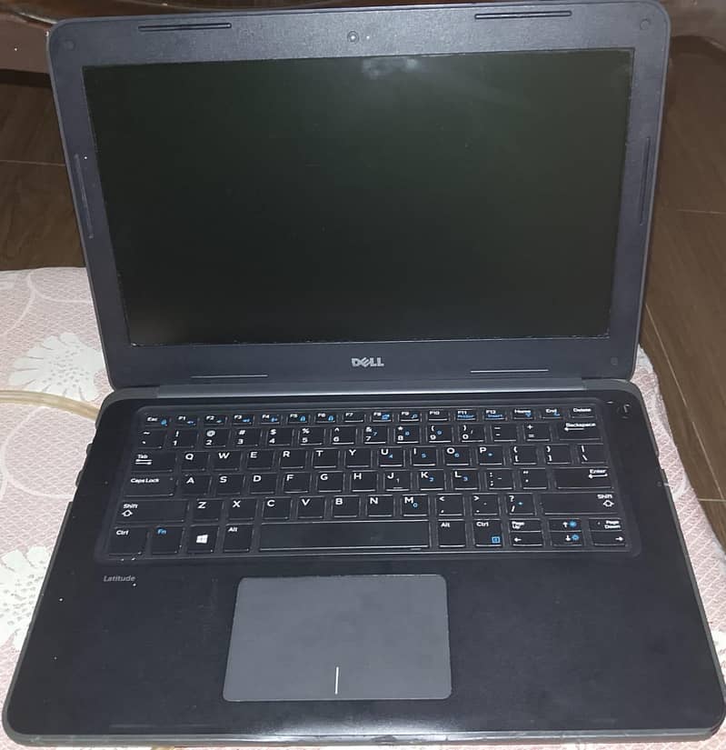 laptop  0
