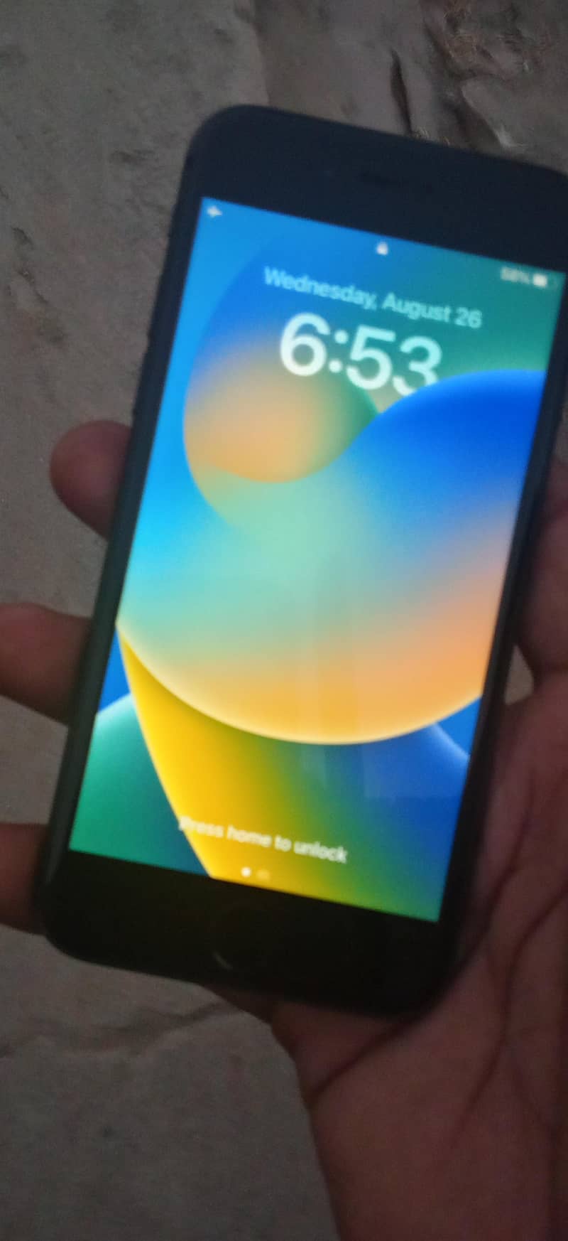 Apple iPhone 8 1