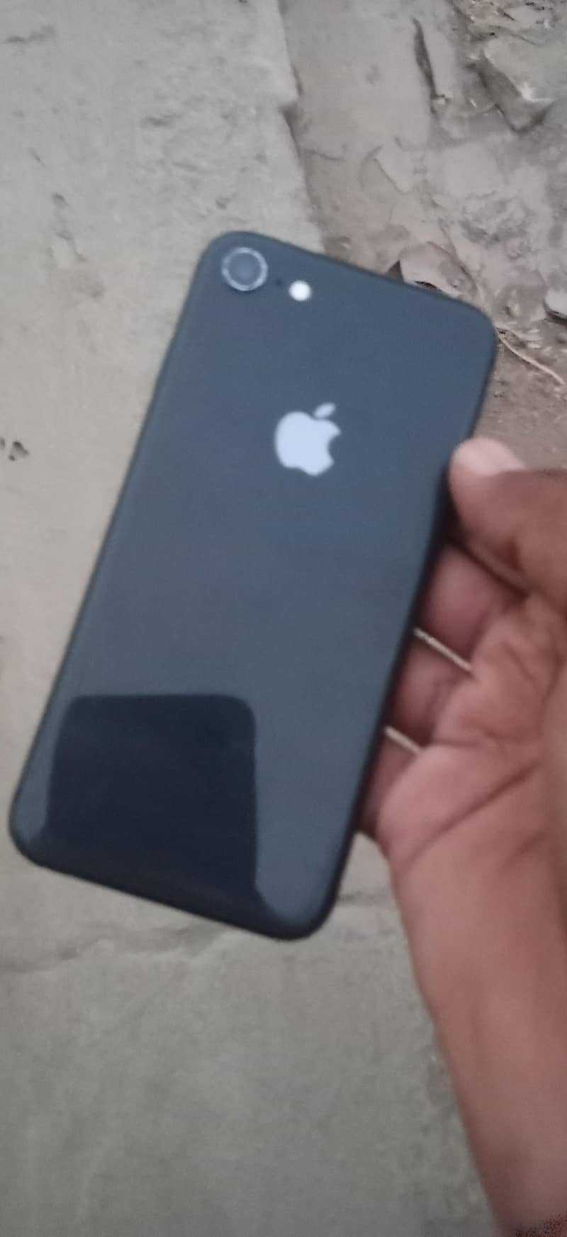 Apple iPhone 8 4