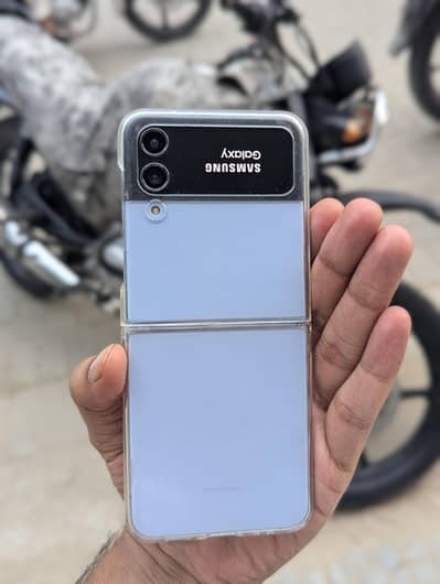 Samsung Mobile Z Flip 4