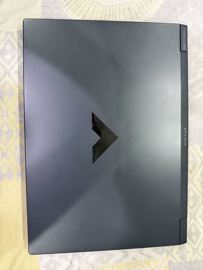 HP VICTUS GAMING LAPTOP