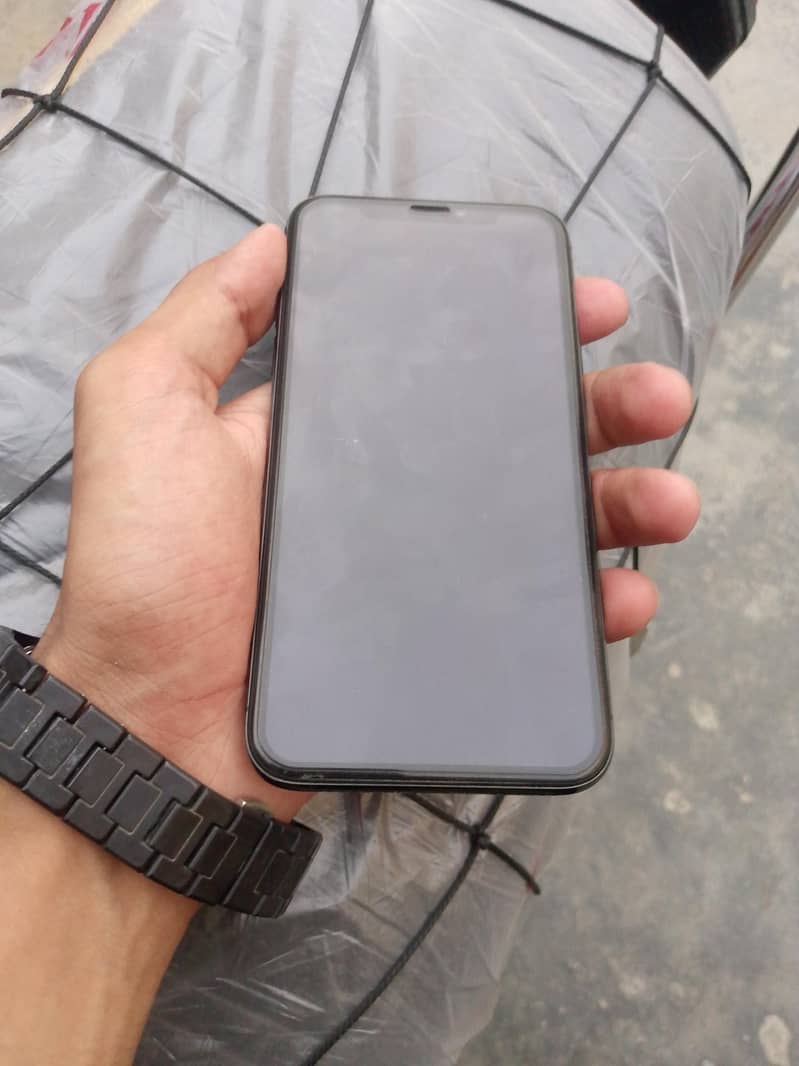 Apple iPhone X 3