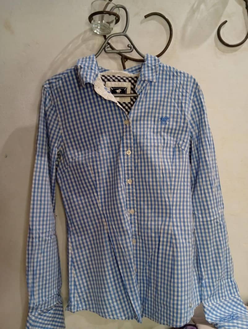 button down shirt 0