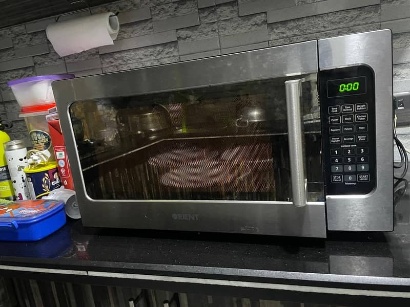 Microwave Oven 2