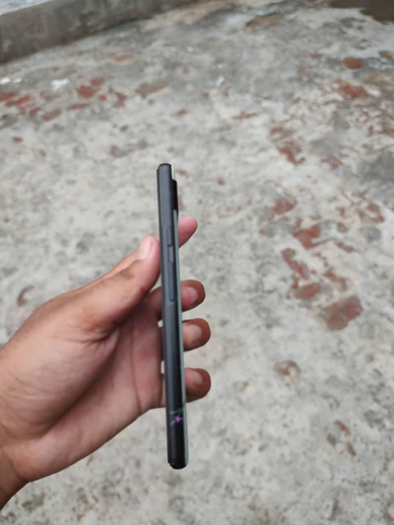 Google Pixel 6a 4