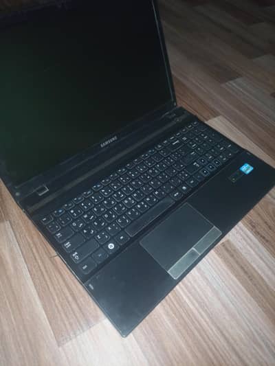 i7 laptop with graphics card