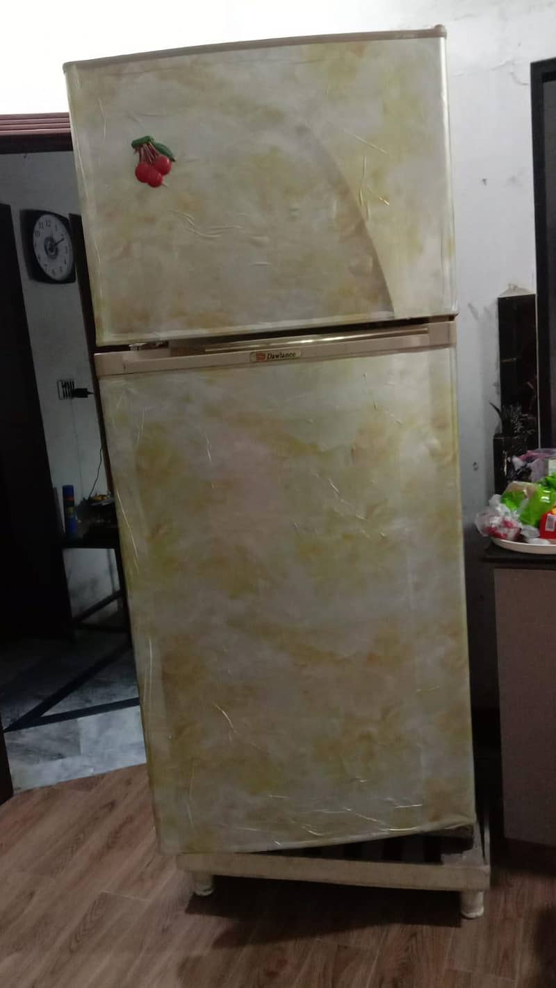 refrigerator 0
