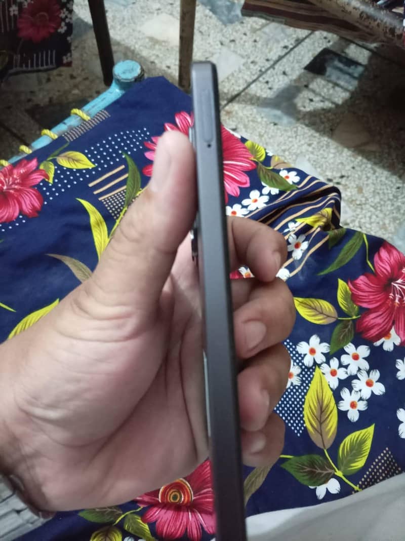 Realme C75 3