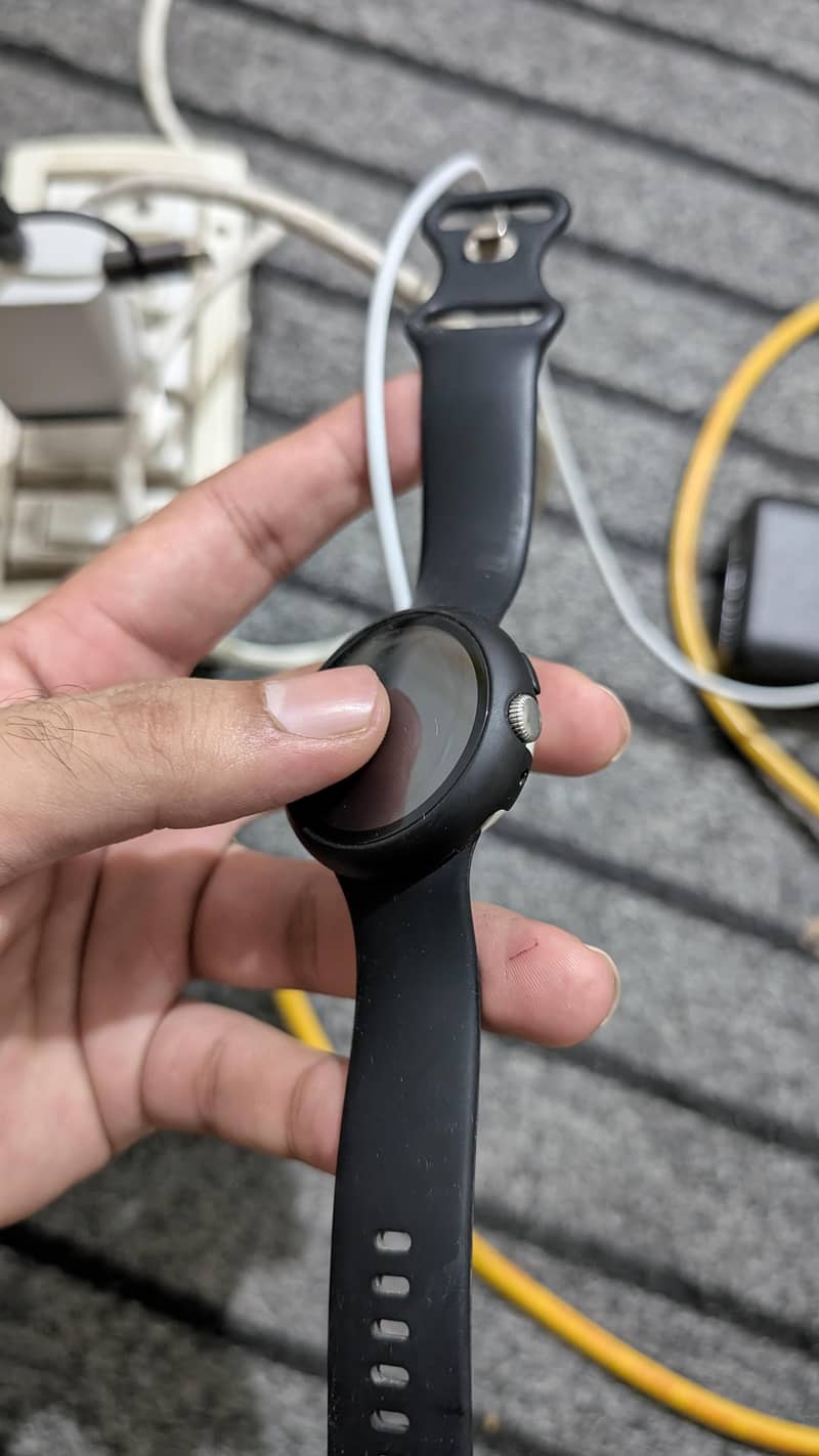 Pixel Watch 1 2