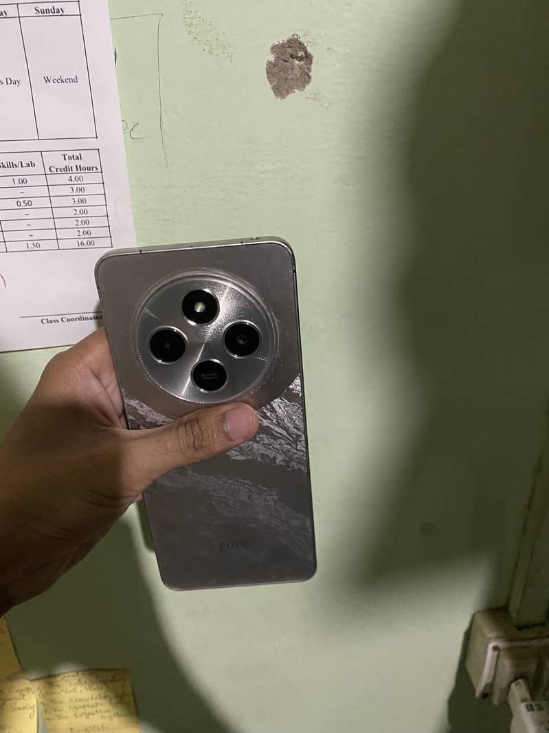 Xiaomi POCO C75 3