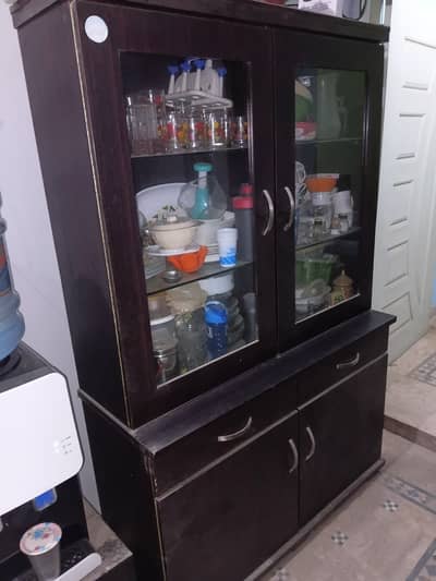 Kitchen Appliences with showcase for sale
