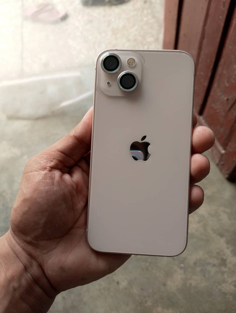 Apple iPhone 13 3