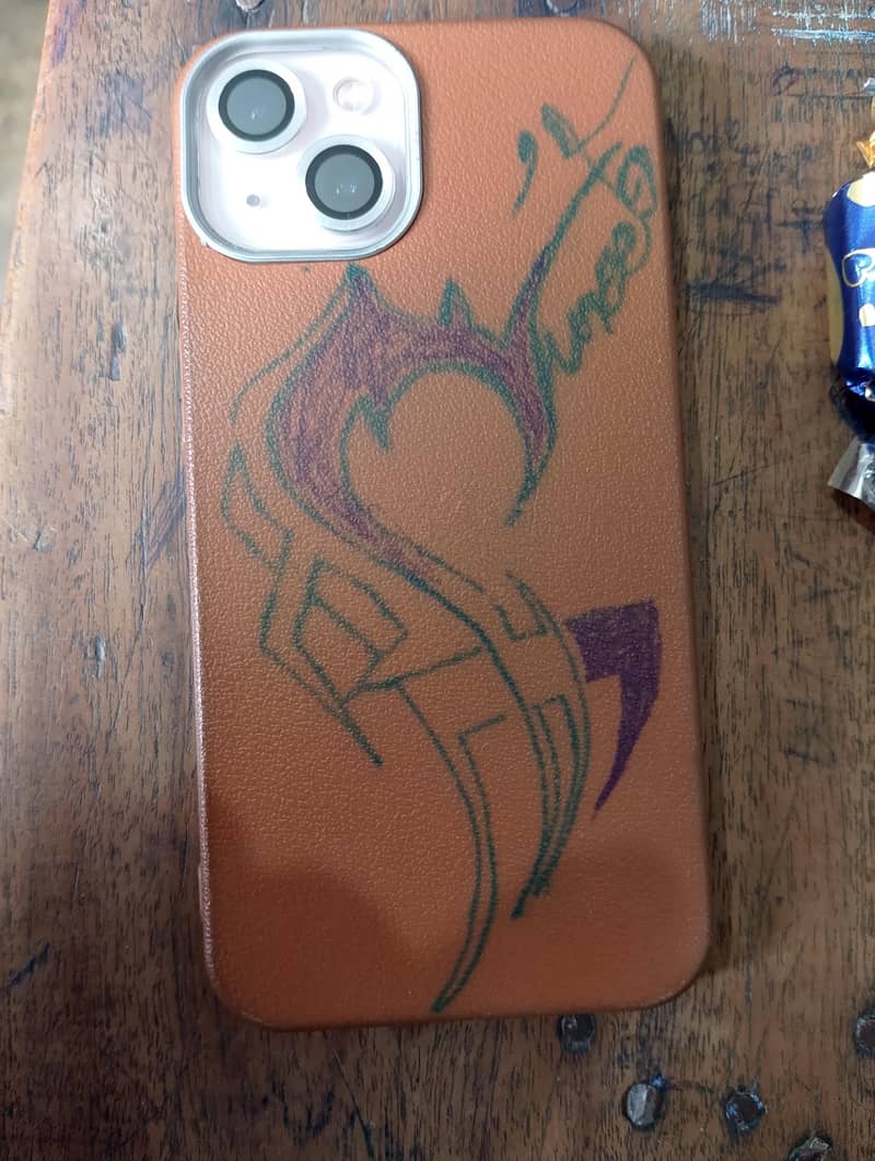 Apple iPhone 13 8