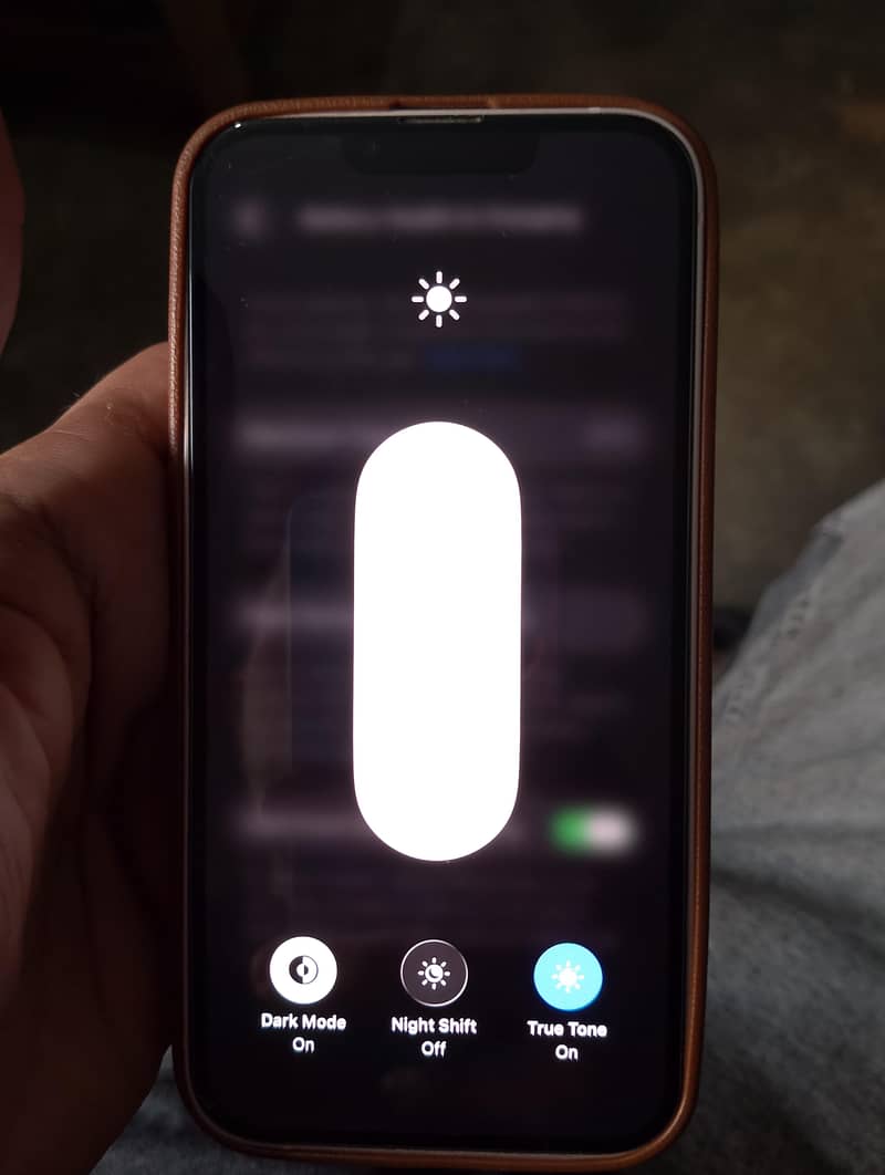 Apple iPhone 13 11