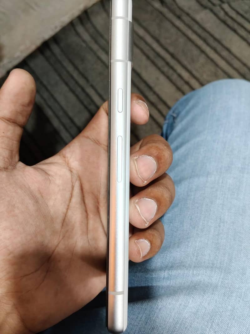 Google Pixel 7a 1